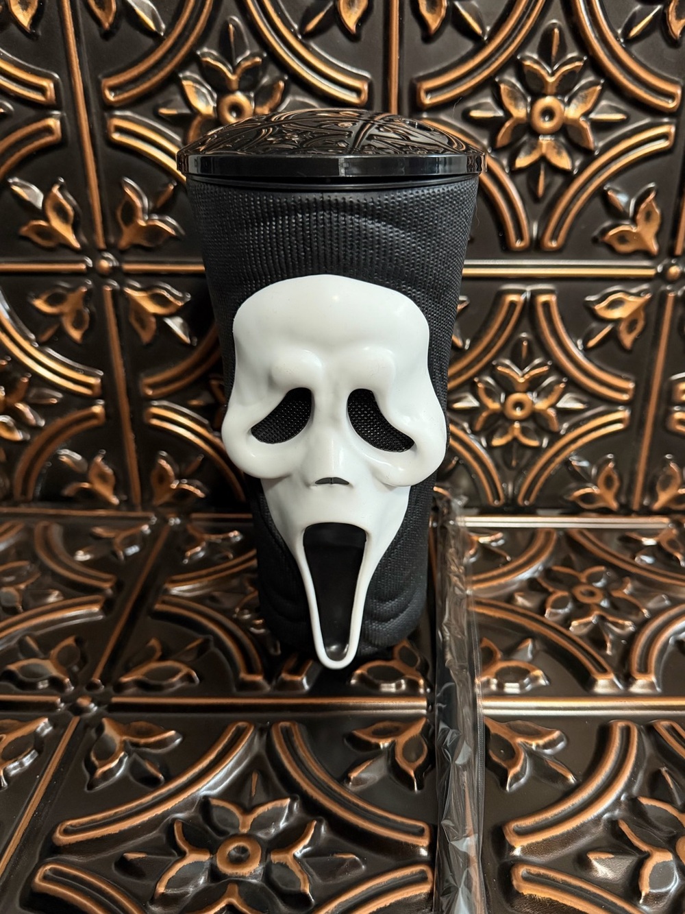Scream Ghostface Sipper Black Tumbler with White Scream Mask Accent